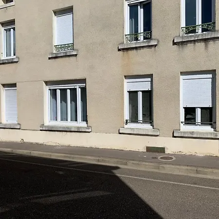 Clairchene - Cosy Centre Parking Spacieux Familial * Verdun-sur-Meuse