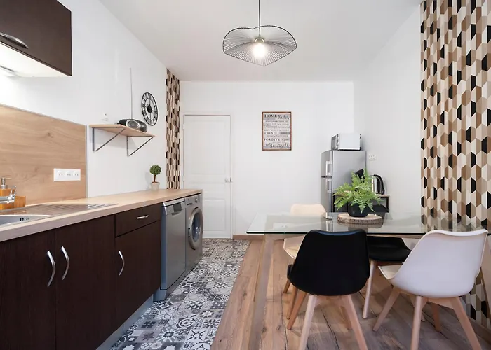 Clairchêne - Cosy Centre Parking Spacieux Familial *