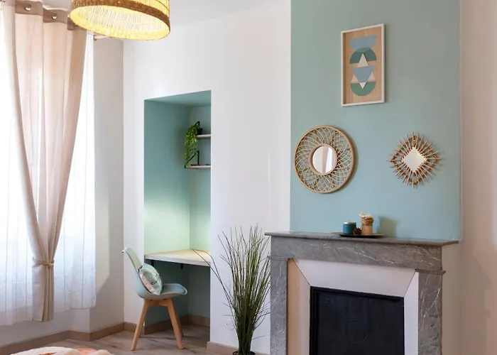 Clairchene - Cosy Centre Parking Spacieux Familial Verdun-sur-Meuse